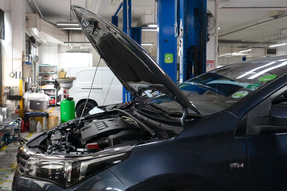 affordable engine drive serpentine alternator belt replacement services.