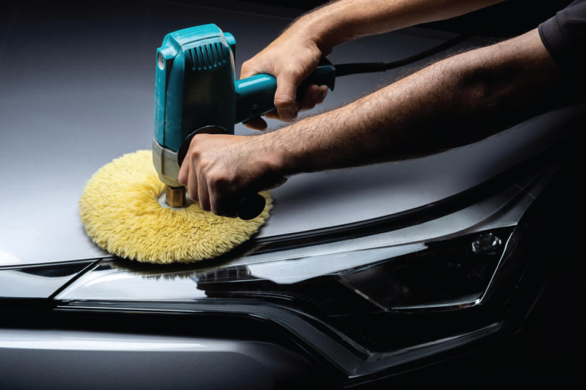 car grooming with washing waxing and polishing services.