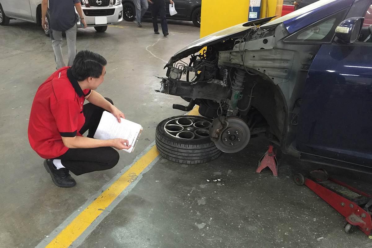 car insurance claim workshop for accident damage and repairs.